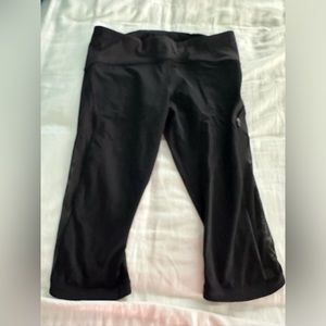 Size 10 crop running tights by Lululemon